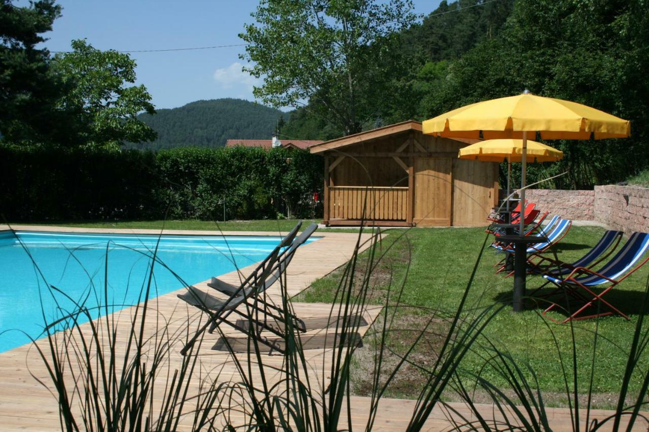 Garni Hotel Melissa กัสเตลรอตโต ภายนอก รูปภาพ